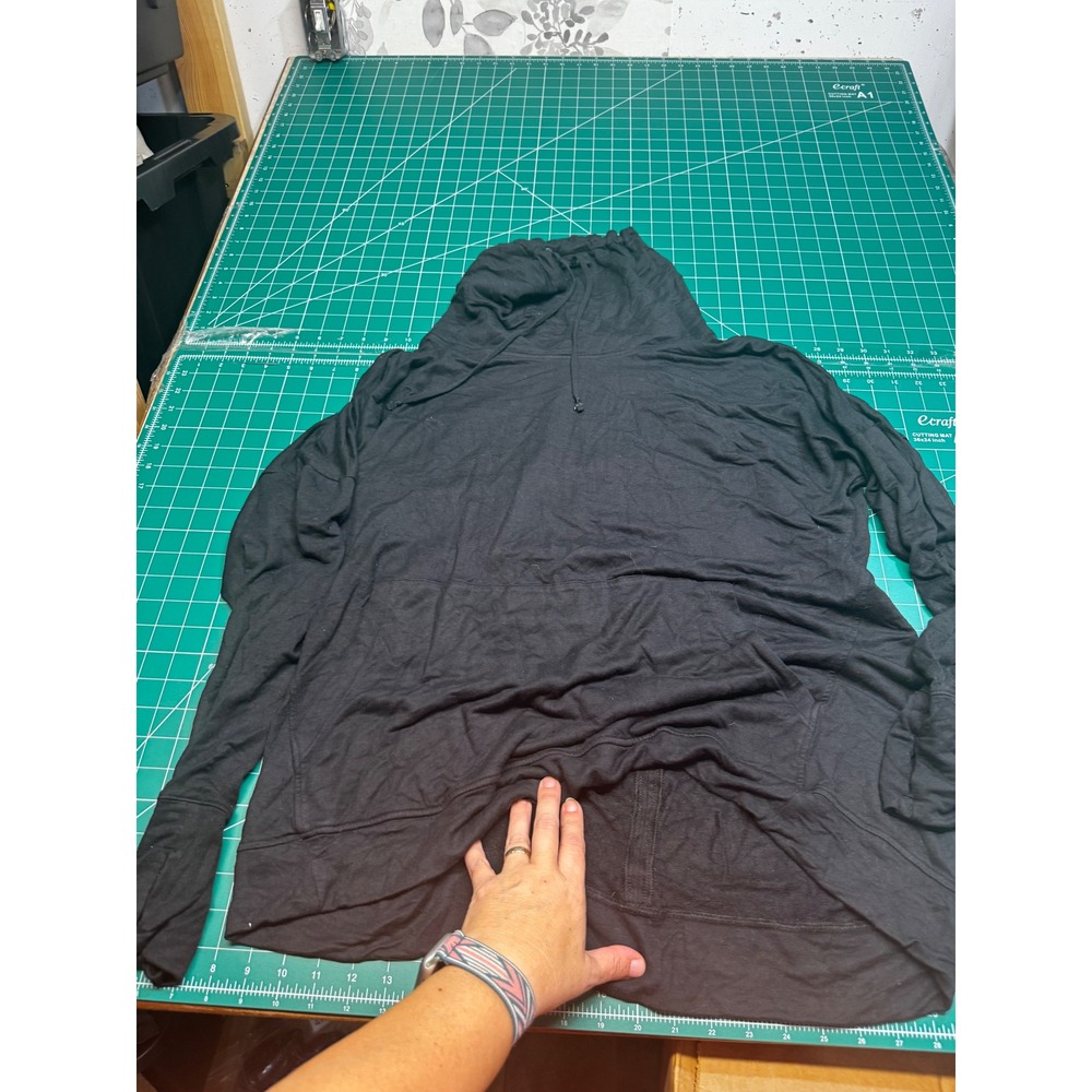 Athleta Black Long Sleeve Funnel Neck Hoodie Pullover Thumbholes Women L